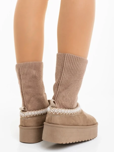 Дамски чизми тъмно бежови от текстилен материал Diaza