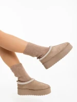 Дамски чизми тъмно бежови от текстилен материал Diaza