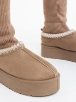 Дамски чизми тъмно бежови от текстилен материал Diaza