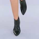 Дамски боти от естествена кожа Saga черни