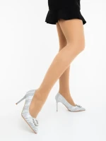 Дамски обувки с ток сребристи от текстилен материал Severa