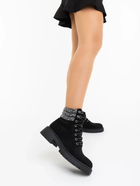 Дамски боти черни от текстилен материал Megara