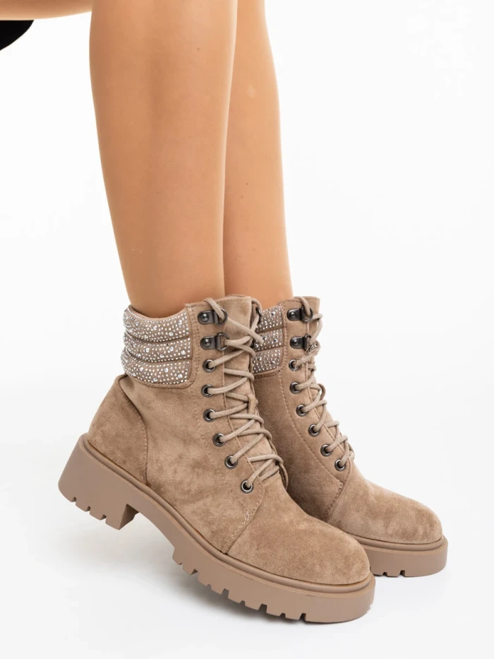 Дамски боти бежови от текстилен материал Megara