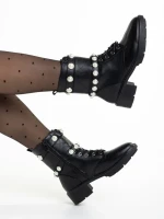 Дамски боти  черни  от еко кожа  Veyda