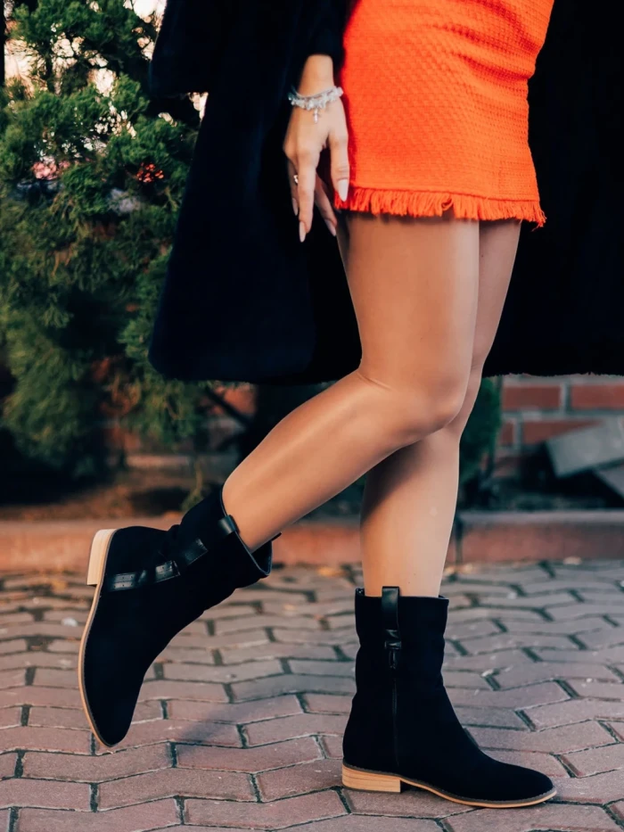 Дамски чизми черни от текстилен материал Ladonna