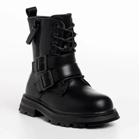 Детски боти черни  от еко кожа  Venecia