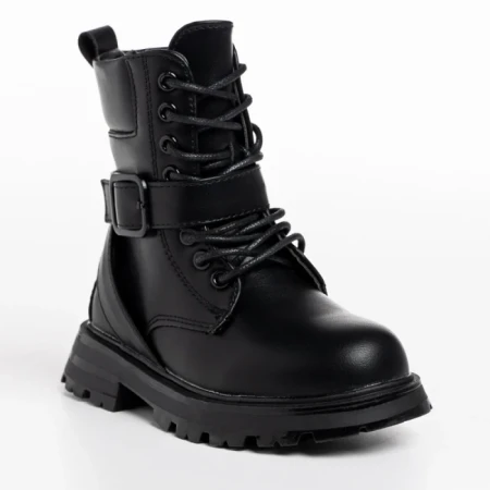 Детски боти черни  от еко кожа  Suprina