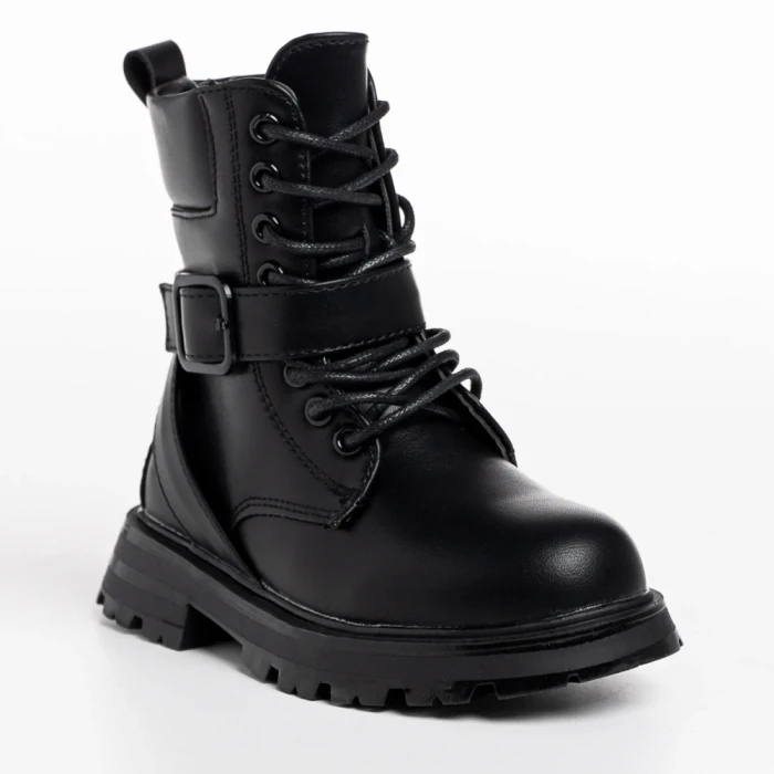 Детски боти черни  от еко кожа  Suprina