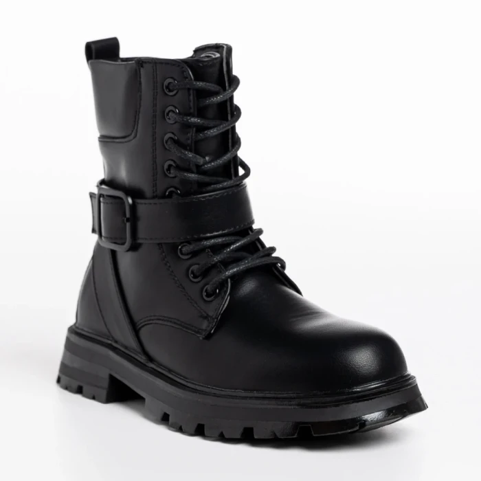 Детски боти черни  от еко кожа  Suprina