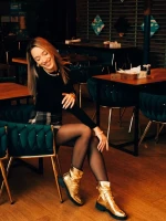 Дамски чизми Arella златисти