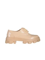 Всекидневни дамски обувки  бежови  от лачена еко кожа   Tayla