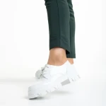 Всекидневни дамски обувки  бели от лачена еко кожа   Tayla