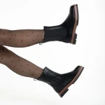 Дамски чизми  черни  с кафяво  от еко кожа  Verma