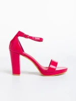 Дамски сандали  цикламени  от от лачена еко кожа Disha