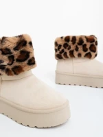 Дамскии чизми светлобежови от текстилен материал Zalinda