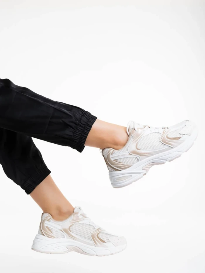 Дамски спортни обувки бежови от текстилен материал Dunya