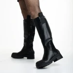 Дамски чизми  черни  от еко кожа  Briona