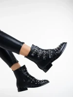 Дамски боти  черни  от еко кожа  Susanita