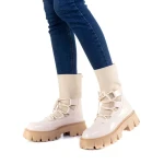 Дамски чизми Yuva бежови