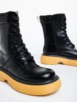 Дамски чизми  черни  от еко кожа  Nunzia