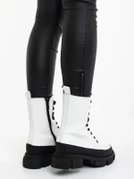 Дамски чизми бели от екологична кожа Berena