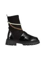 Дамски чизми черни  от лачена еко кожа и текстилен материал Caralyn