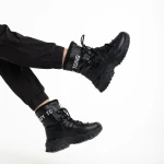 Дамски чизми черни  от еко кожа  Valera