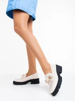 Дамски мокасини бежови от еко кожа лачена Jayanti