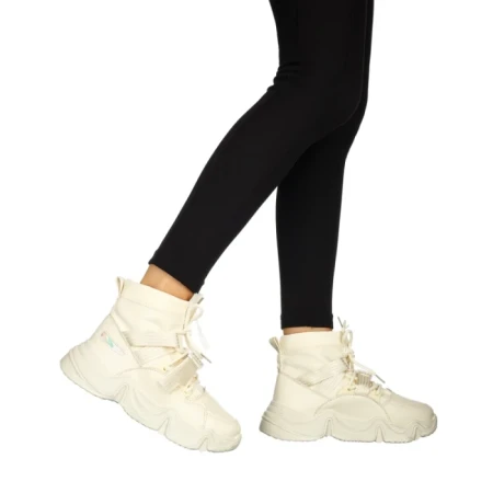 Дамски спортни обувки Zinna бежови