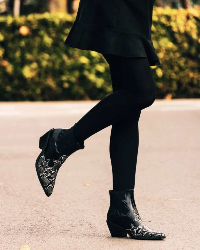 Дамски боти черни от еко кожа Kalanie