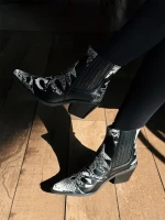 Дамски боти черни от еко кожа Mychal