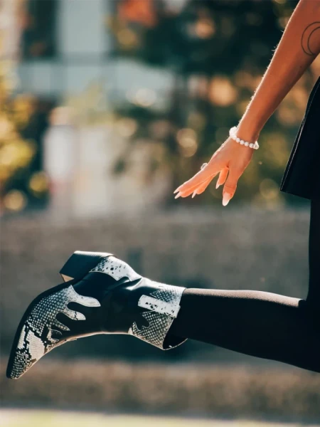 Дамски боти черни от еко кожа Sudie