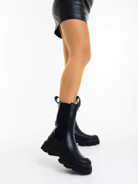 Дамски чизми черни от екологична кожа Vistari