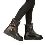 Дамски чизми Fissa черни