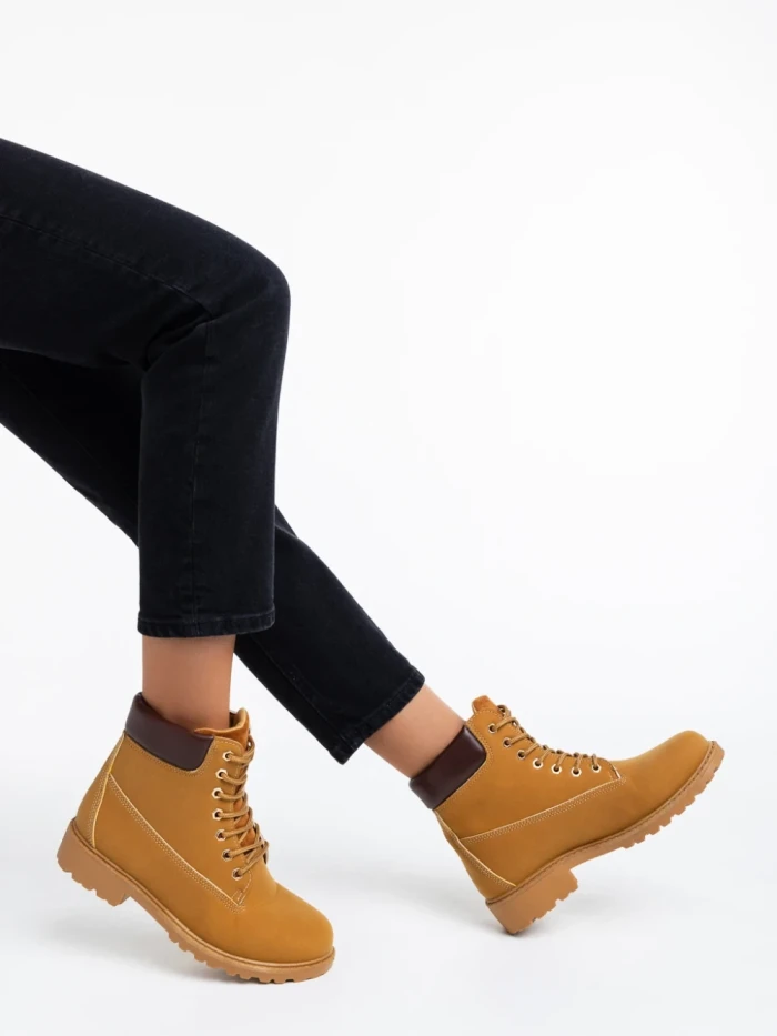 Дамски боти камел от еко кожа Smilla