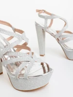 Дамски сандали с ток сребристи от текстилен материал Decera