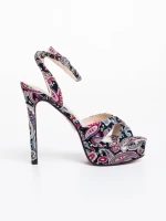 Дамски сандали червени с черно от текстилнен материал Teyona