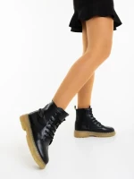 Дамски черни боти Fincera от екологична кожа