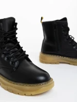 Дамски черни боти Fincera от екологична кожа