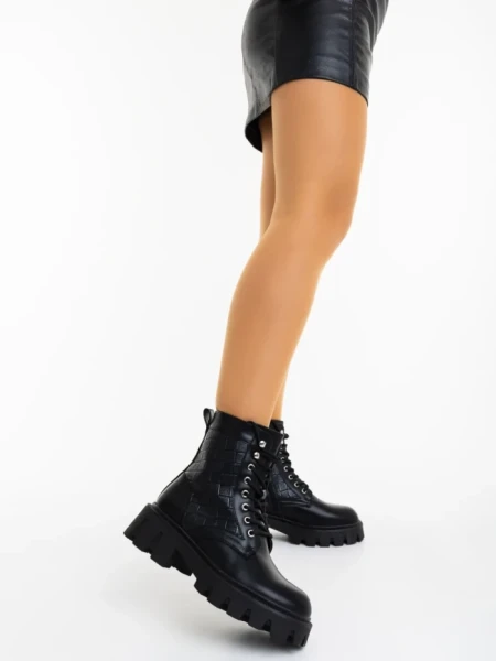 Дамски боти черни от екологична кожа Robyna