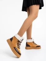 Дамски боти камел от текстилен материал Clarabelle