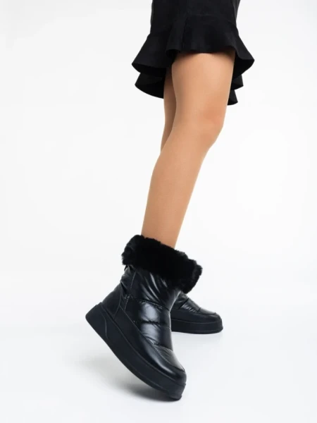 Дамски чизми черни от еко кожа и текстилен материал Janicia