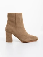 Дамски боти бежови от текстилен материал Eleonora