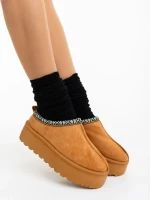 Дамски чехли цвят камел от текстилен материал Valtera