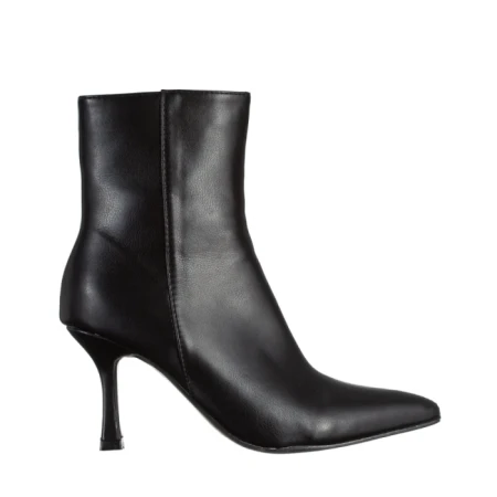 Дамски боти  черни  от еко кожа  Kailani