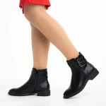 Дамски боти  черни  от еко кожа  Deliza