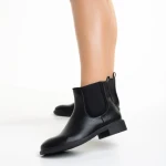 Дамски боти  черни  от еко кожа  Daviana