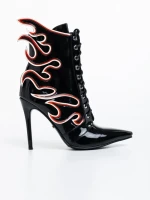 Дамски боти черни от еко кожа лачена Penta