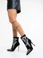 Дамски боти черни от текстилен материал Farrin