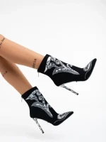 Дамски боти черни от текстилен материал Farrin